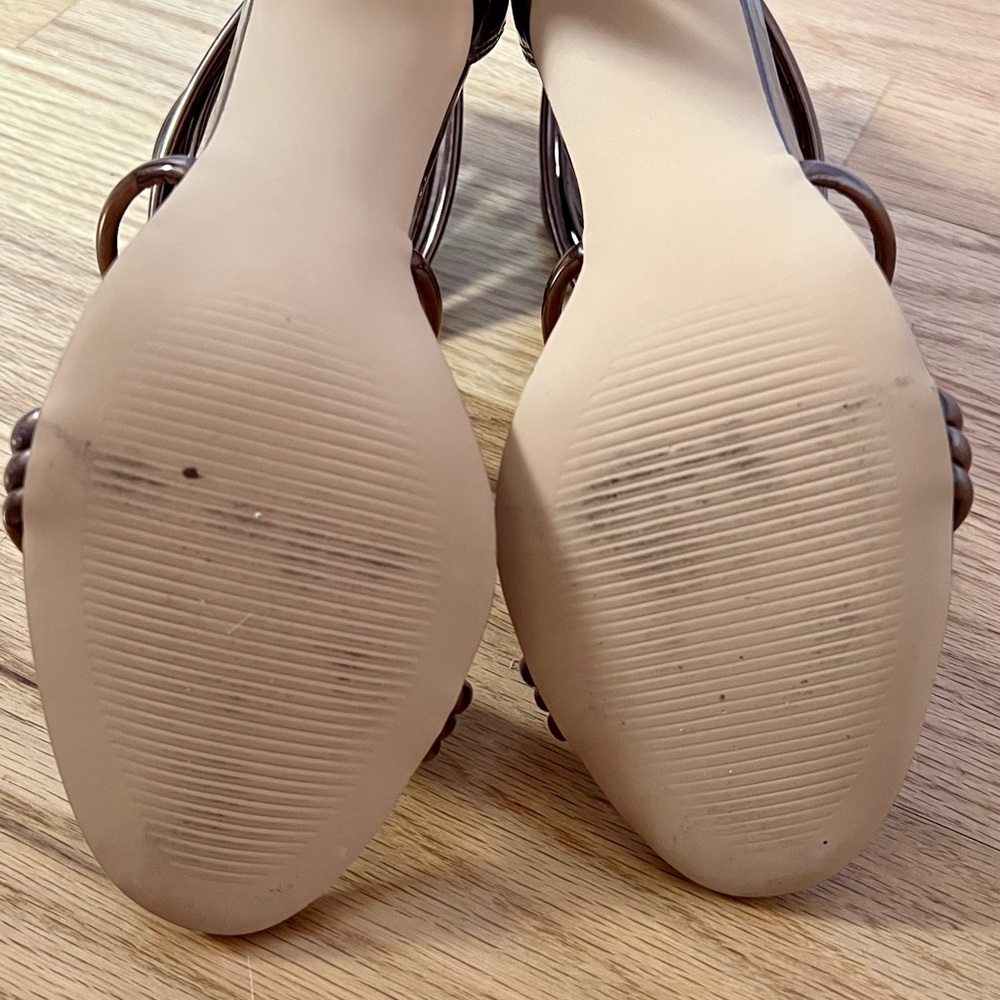 Sandals - Picture 6 of 6